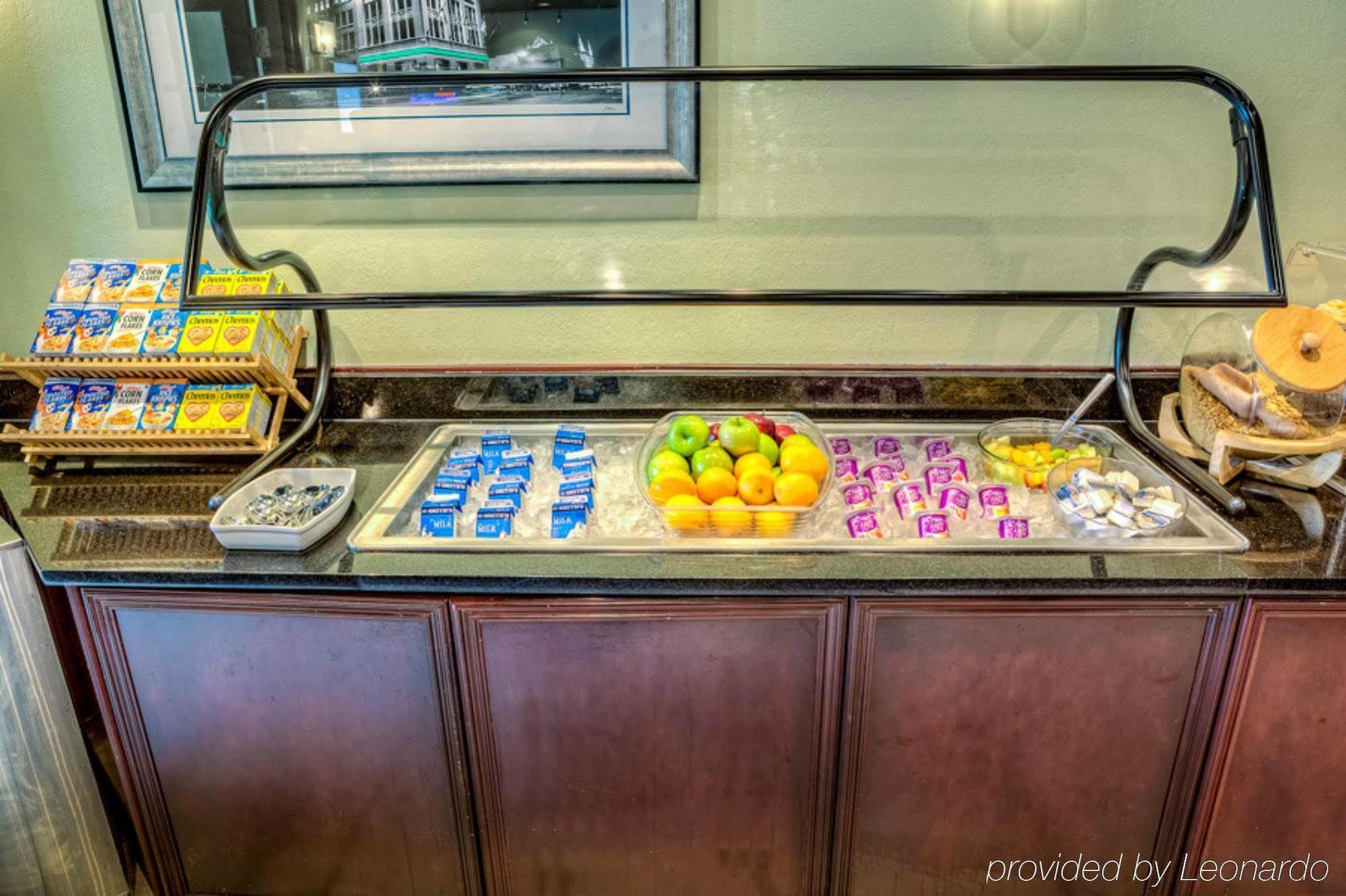 Holiday Inn Columbus North I-270 Worthington Bagian luar foto